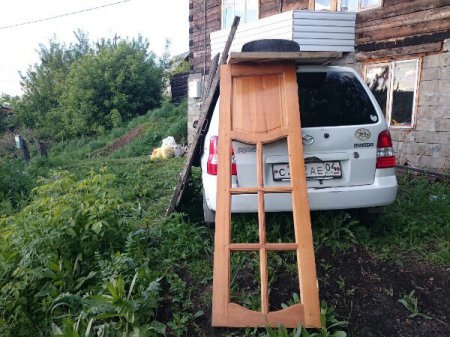 Жители Горно-Алтайска прячут машины от града