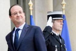 Олланд намерен продлить режим ЧП до выборов президента Франции