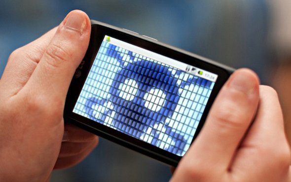Смартфоны россиян оказались самыми беззащитными перед вирусами для кражи денег с банковских карт