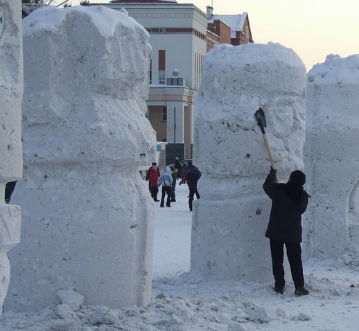 Конкурс на лучшую снежную фигуру объявили в Горно-Алтайске