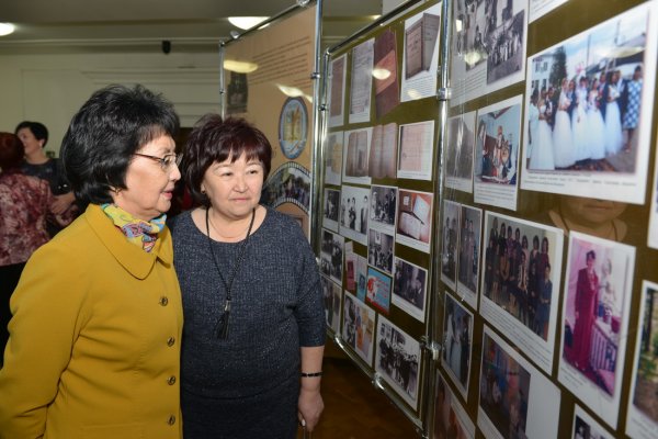 100-летний юбилей отметили органы ЗАГС в Республике Алтай