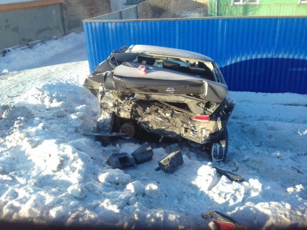 В Горно-Алтайске в результате ДТП пострадал водитель автомобиля ВАЗ