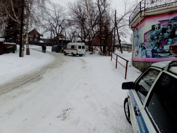 В Горно-Алтайске в результате дорожно-транспортного происшествия пострадала девушка-пешеход
