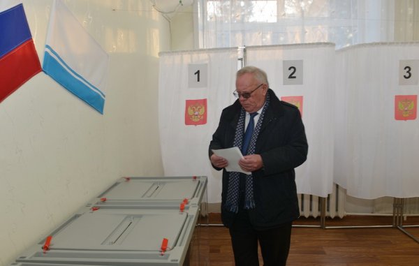 Александр Бердников проголосовал на выборах Президента РФ