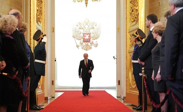 Александр Бердников примет участие в инаугурации Президента России