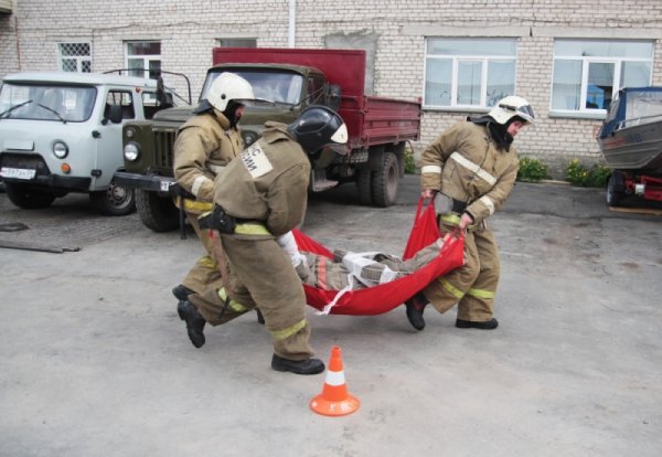 Соревнования по ликвидации пожаров в высотных зданиях прошли в Горно-Алтайске
