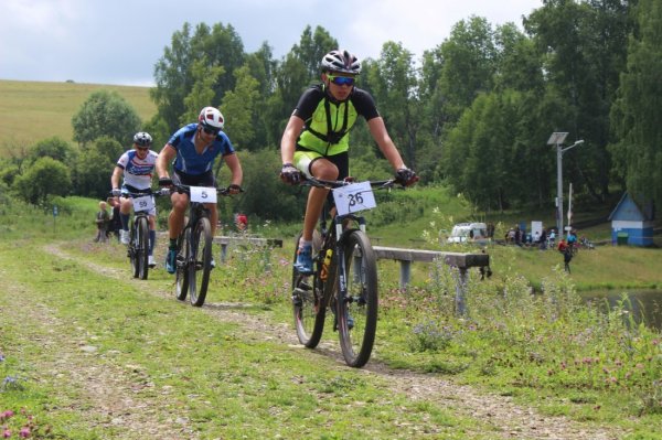 Соревнования на горных велосипедах прошли в Республике Алтай