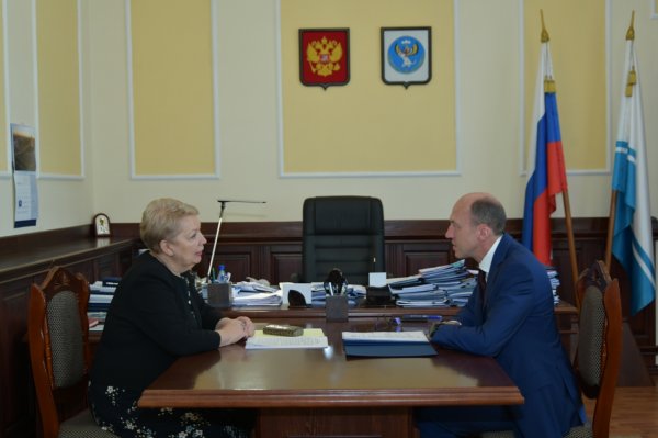 Министр просвещения РФ Ольга Васильева провела рабочую встречу с Олегом Хорохординым