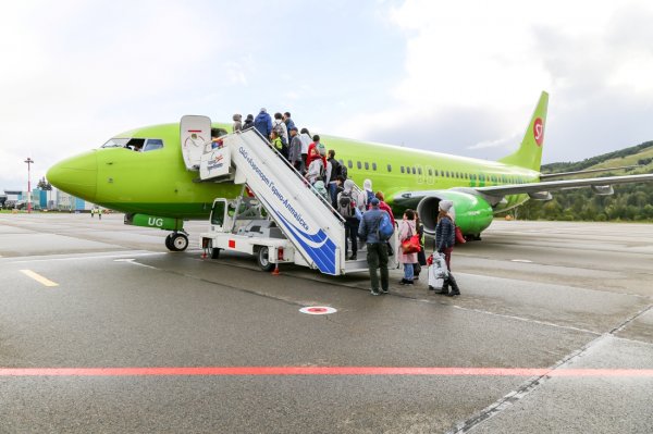 400-тысячный пассажир зарегистрирован в аэропорту Горно-Алтайска