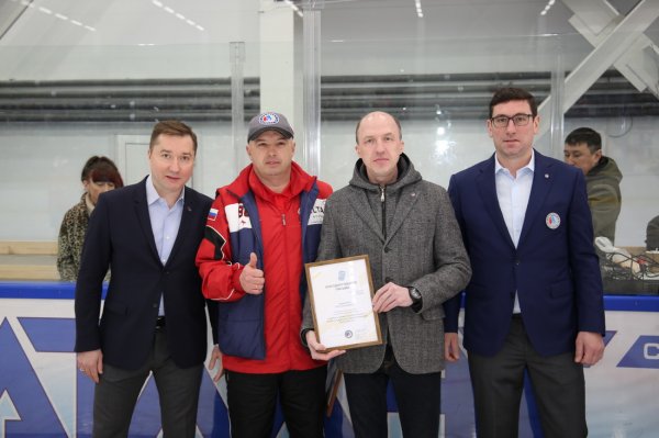 Встреча легенд Ночной хоккейной лиги прошла в Республике Алтай