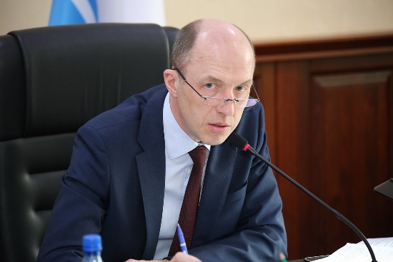 Олег Хорохордин ввел ограничительные меры на территории Усть-Коксинского района