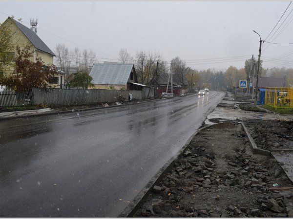 Ремонт дорог и монтаж уличного освещения продолжается в Горно-Алтайске