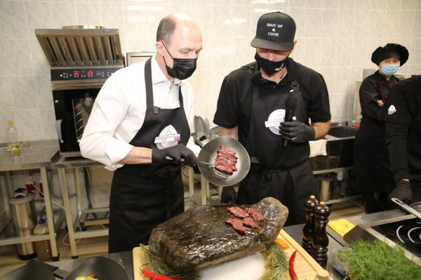 Свыше 200 блюд региональной кухни приготовили в рамках лаборатории «Вкус Алтая»