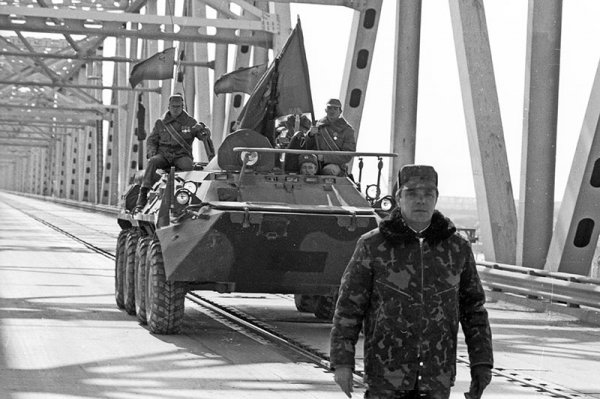 В Горно-Алтайске почтили память воинов-интернационалистов