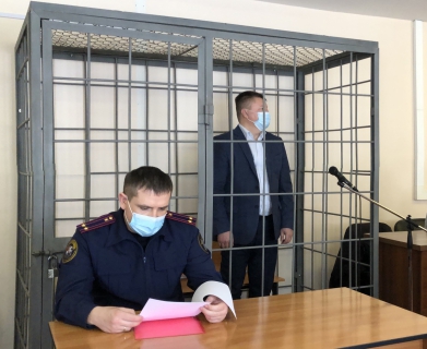 Министра здравоохранения Республики Алтай и его помощника заключили под стражу