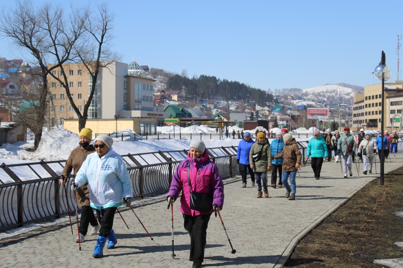 В Горно-Алтайске открыли пешеходный маршрут по набережной