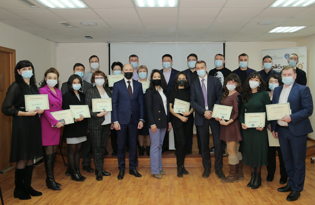 Первая стратегическая сессия по проектному управлению завершилась в Республике Алтай