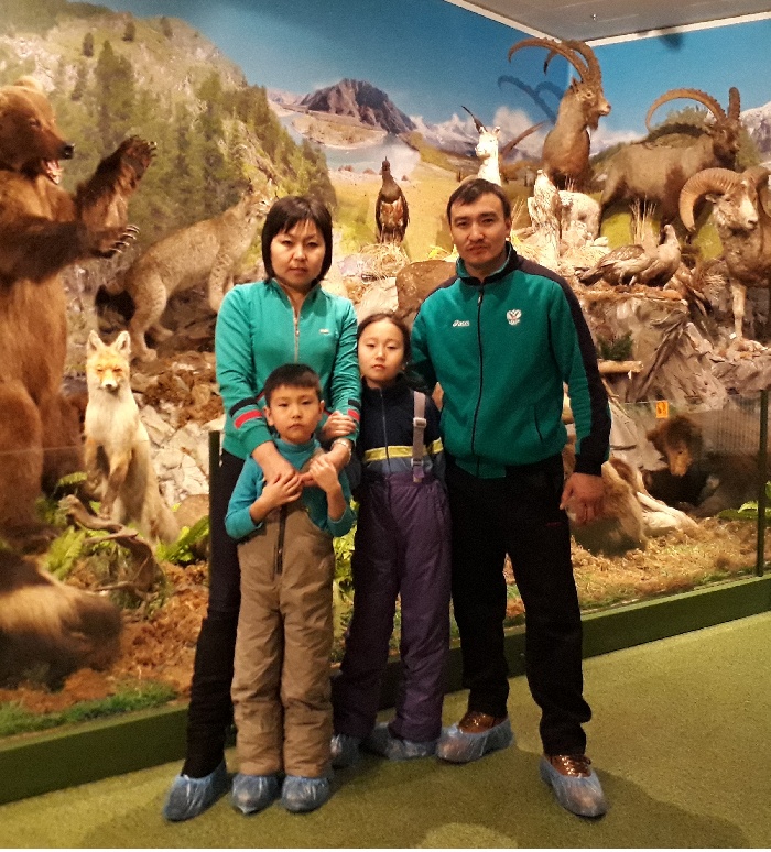 Семья Мадык из Усть-Канского района победила в VI Всероссийском конкурсе «Семья года»