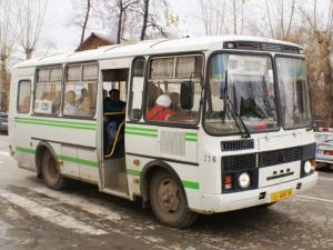 Водители городских маршруток возят пассажиров на технически неисправных автобусах