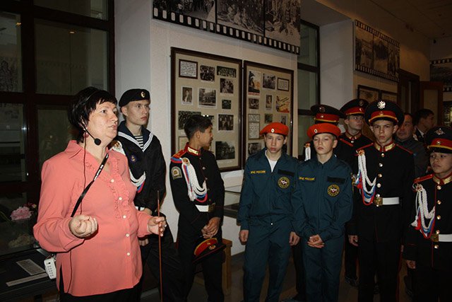 Кадеты Республики Алтай приняли участие в акции и провели день в музее