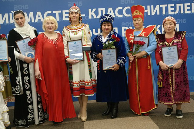 Учителя алтайского языка стали одними из лучших на Всероссийском мастер-классе