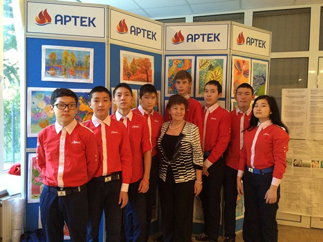 Ребята из Республики Алтай приняли участие в работе проектной школы в Артеке