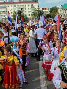 В 2017 году "Парад дружбы народов России" хотят провести в Москве
