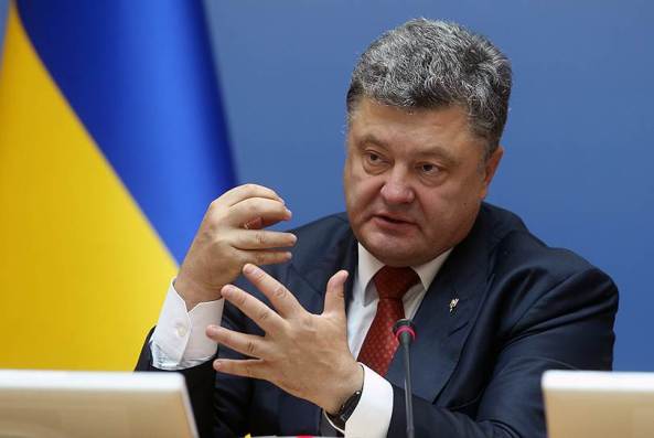 Политолог: на Украине начинают выдумывать варианты компромиссов по Крыму