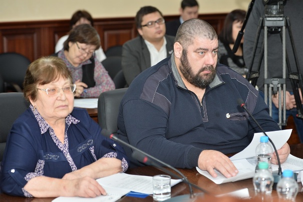 Александр Бердников встретился с общественниками Республики Алтай