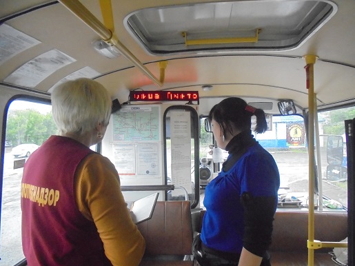 Качество оказываемых горожанам услуг перевозки городскими автобусами проверено Роспотребнадзором совместно с администрацией города