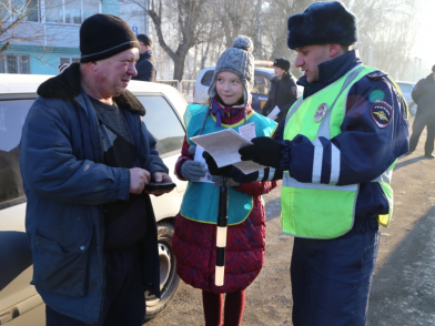 В Республике Алтай автоинспекторы и школьники провели акцию «Письмо водителю»