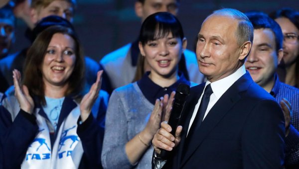 Путин объявил о выдвижении своей кандидатуры на выборах президента