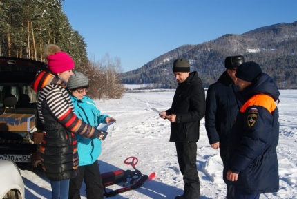 На территории Республики Алтай проводится третий этап акции «Безопасный лёд»