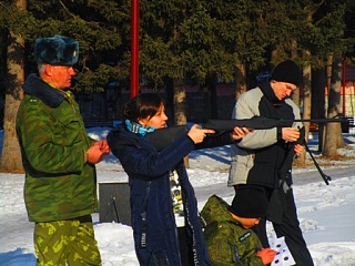 Школьники Горно-Алтайска состязались в военно-спортивной игре «Зарница»