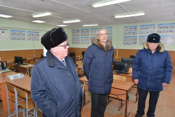 Александр Бердников осмотрел территорию ДОСААФ Республики Алтай