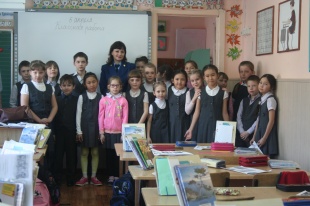 Сотрудники Горно-Алтайской межрайонной природоохранной прокуратуры провели встречи со школьниками