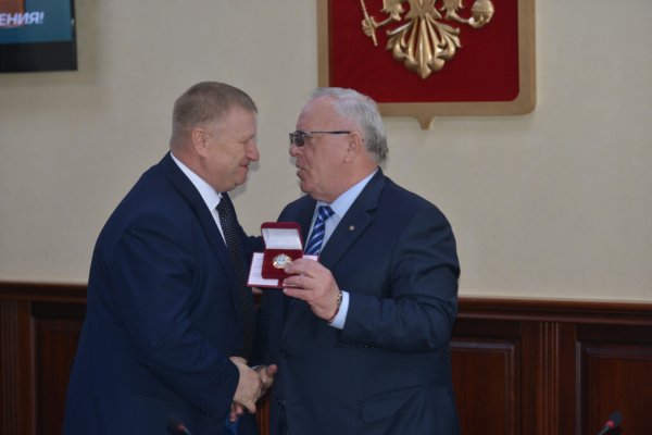 Николай Кондратьев награжден орденом «Тан Чолмон» - «Утренняя Звезда»