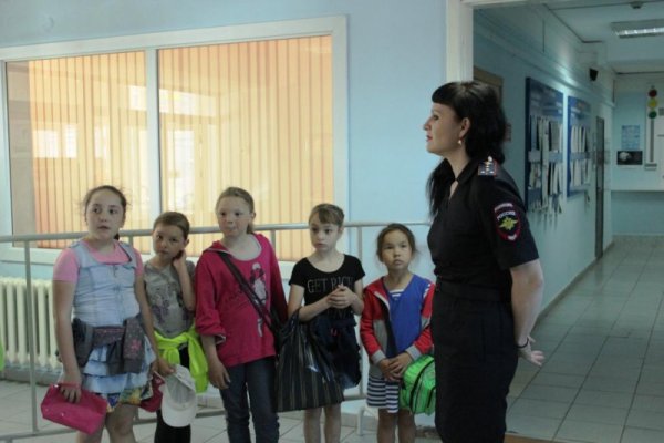 Учащиеся Горно-Алтайской гимназии побывали в гостях у сотрудников Госавтоинспекции