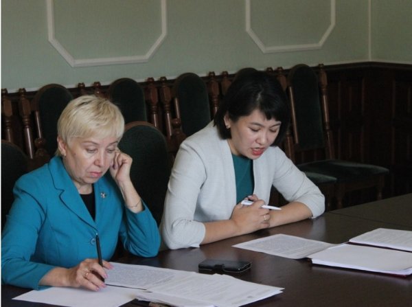 Деятельность религиозных и национально-культурных организаций обсудили в администрации Горно-Алтайска