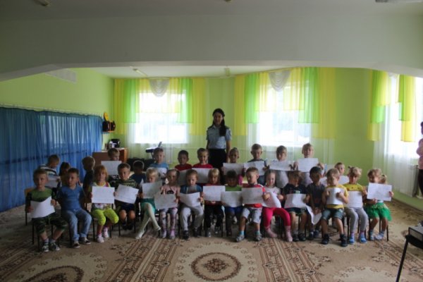 В детских садах Республики Алтай автоинспекторы проводят акцию «Культура на дорогах»