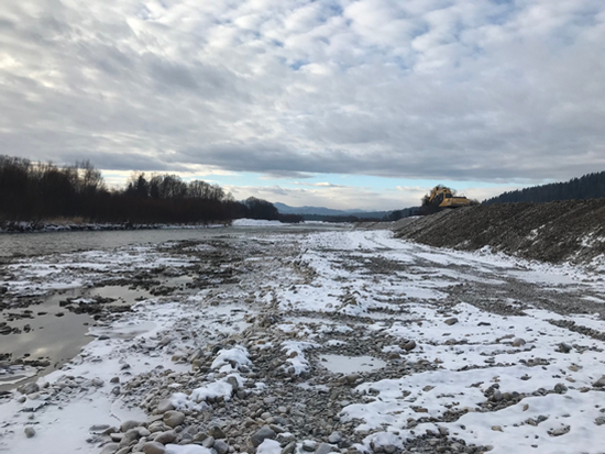 Завершены работы по расчистке и углублению русла реки Саракокша в районе села Ынырга