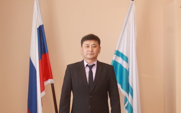 Эрчим Сарбашев избран главой Шебалинского района