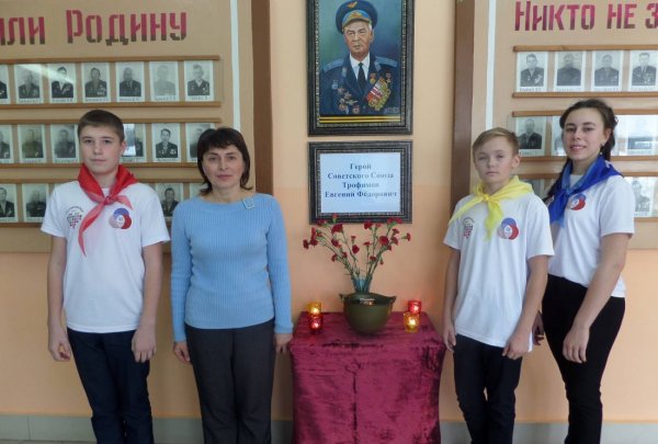 Паспаульской школе присвоили имя Героя Советского Союза Евгения Трофимова