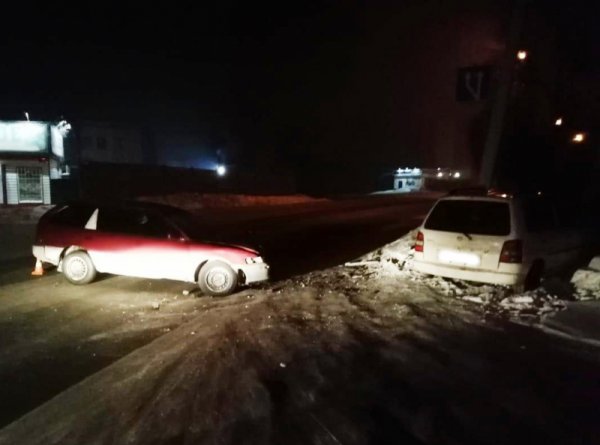 В Горно-Алтайске в результате столкновения автомобилей пострадали три человека