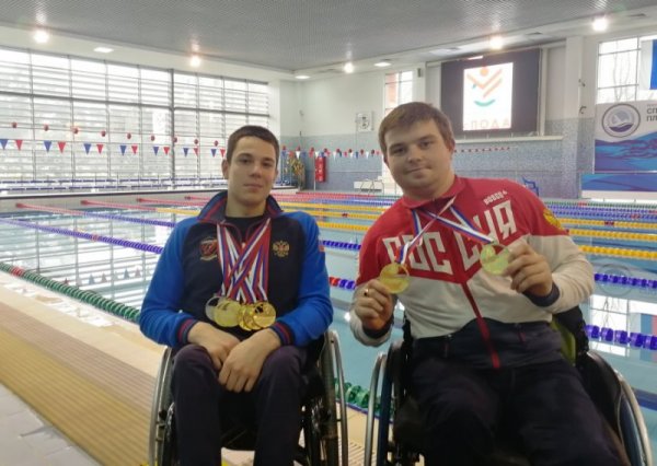 Студенты ГАГУ стали победителями Чемпионата России по плаванию