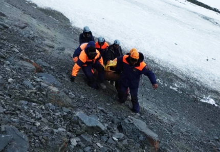 Спасателям удалось найти всех попавших под лавину 6 мая участников тургруппы