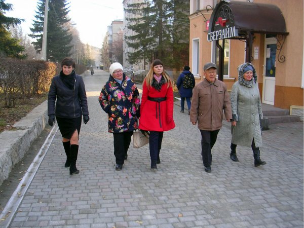Тротуары в Горно-Алтайске отремонтировали по программе формирования комфортной городской среды