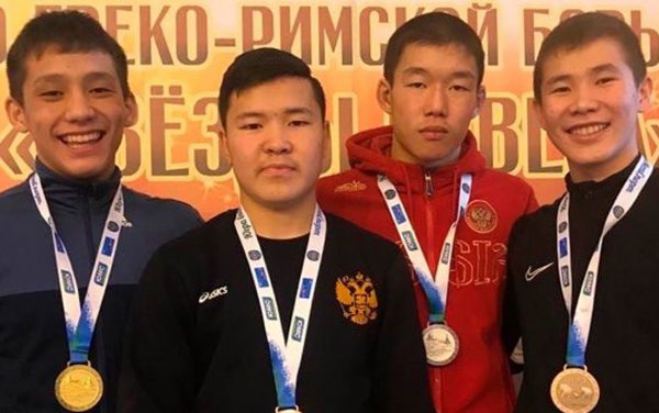 Спортсмены из Республики Алтай успешно выступили на соревнованиях в Сургуте
