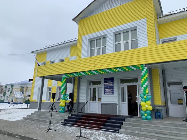 Олег Хорохордин открыл новый детский сад по нацпроекту «Демография» в Усть-Коксе
