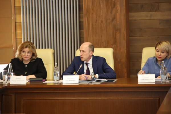 Олег Хорохордин принял участие в заседании совета директоров ТФОМС